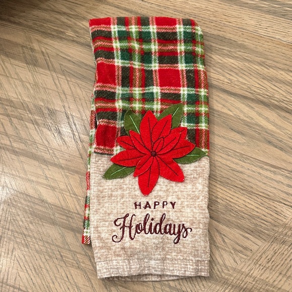 St. Nicholas Square Red and Green Plaid Holiday Towel - Picture 1 of 1
